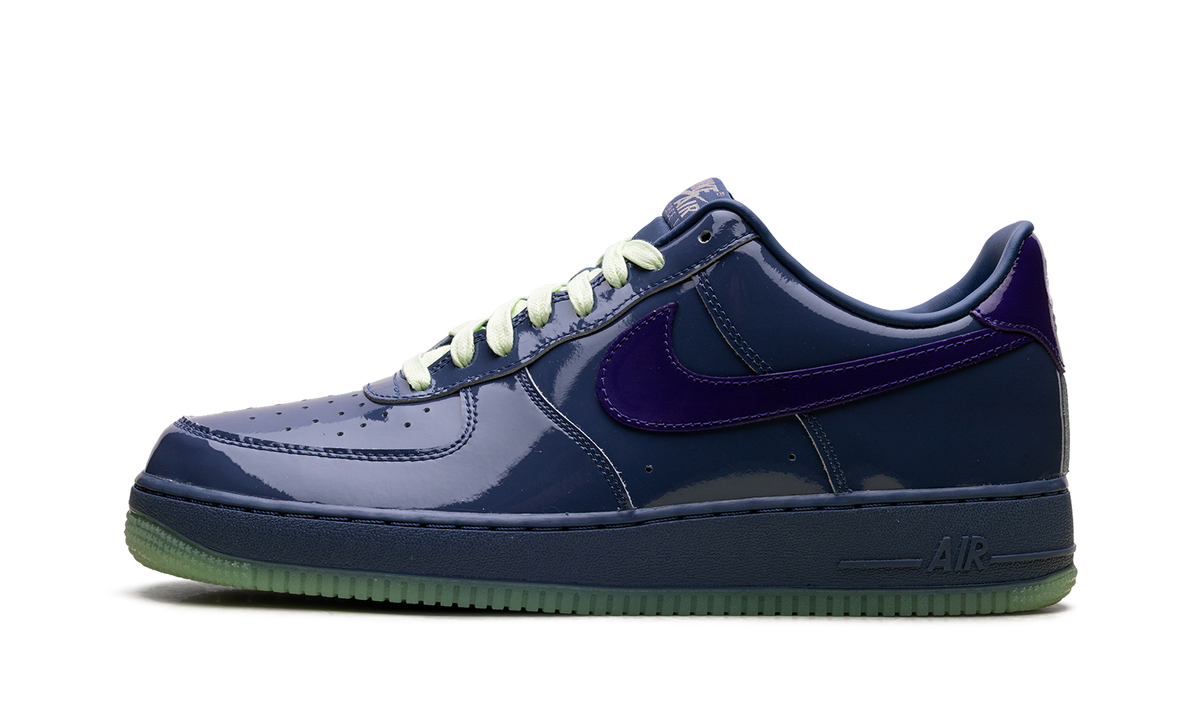 Nike Air Force 1 Low Patent Leather Mystic Navy Grape Ice