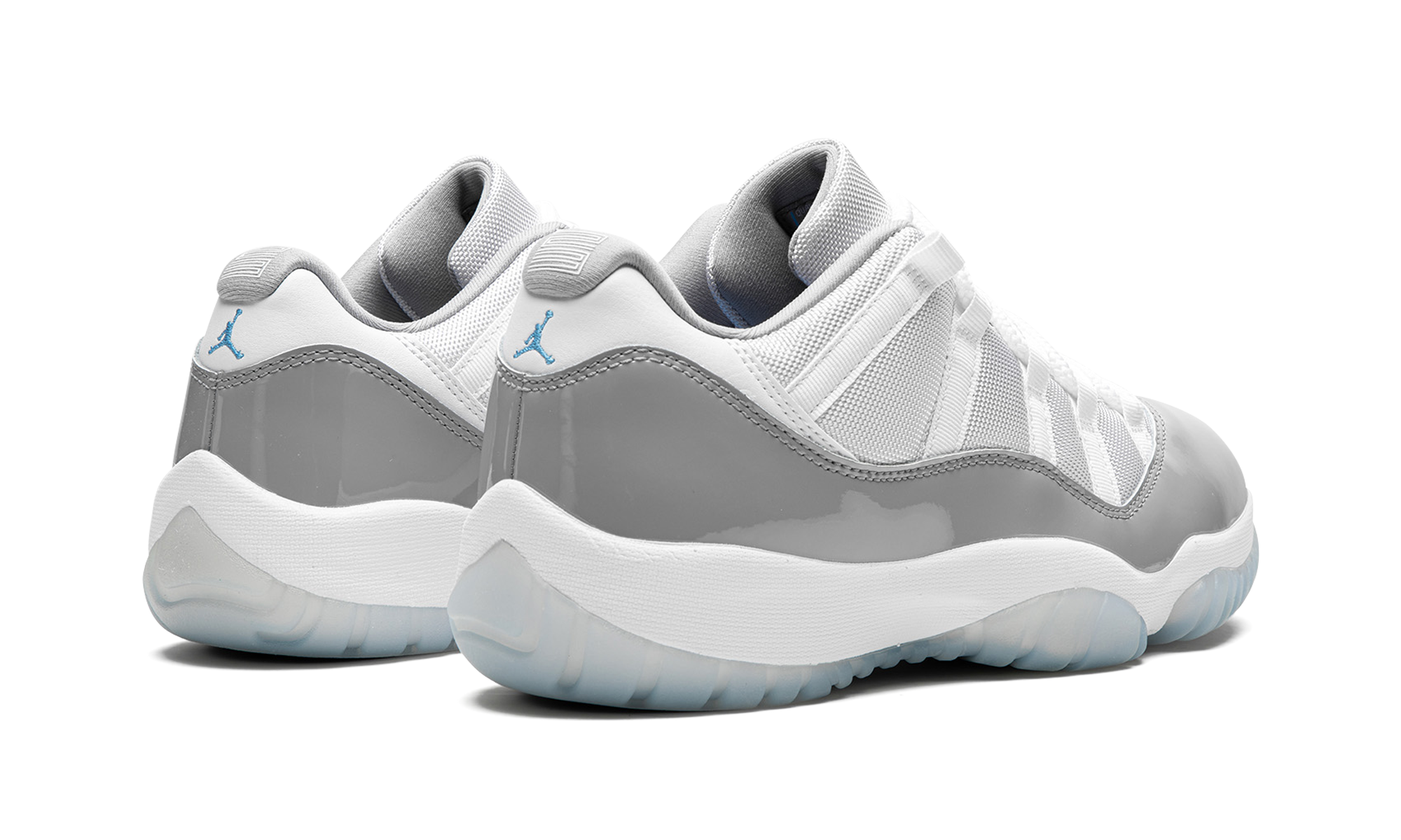 Jordan 11 Retro Low Cement Grey