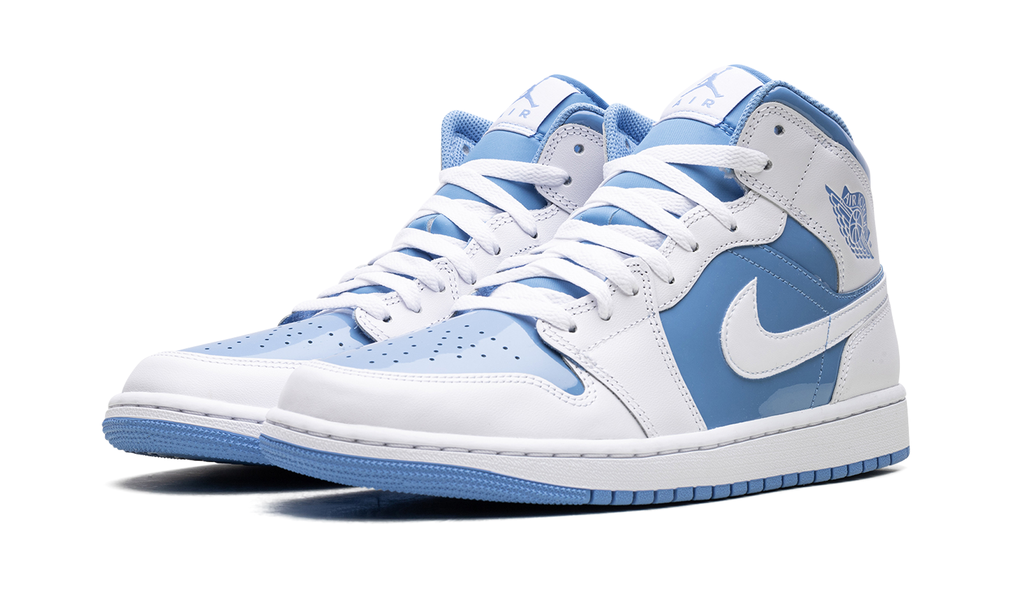 Jordan 1 Mid Legend Blue