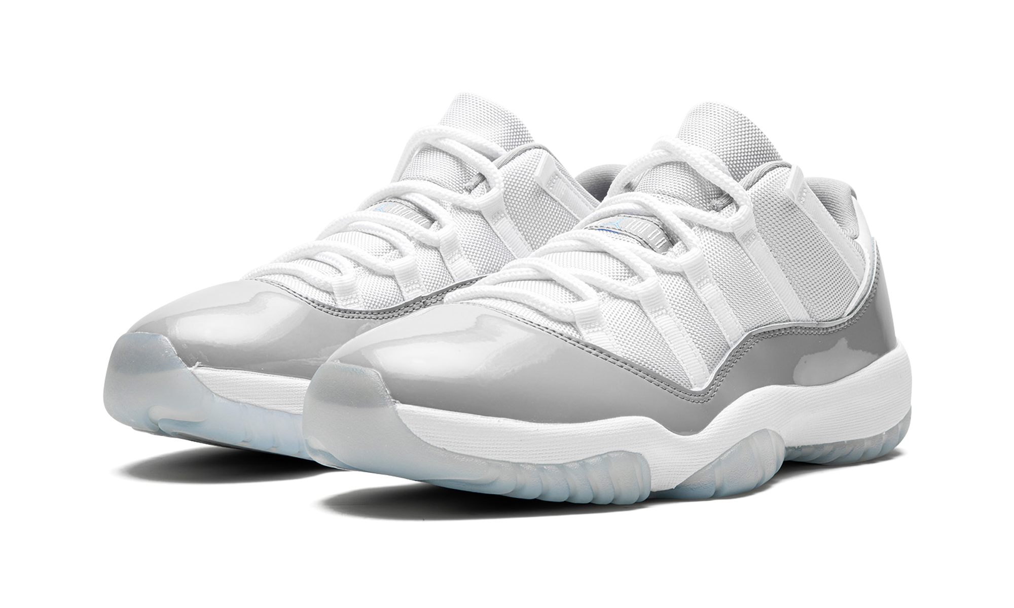Jordan 11 Retro Low Cement Grey